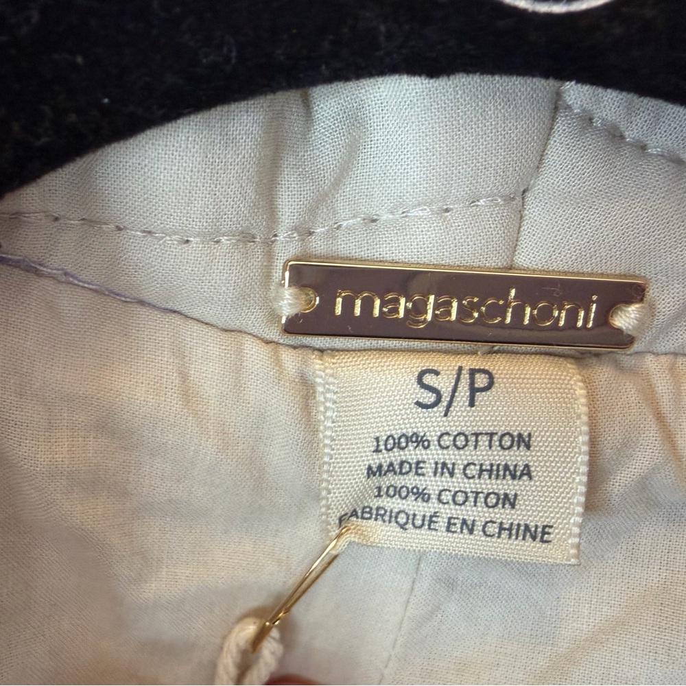 Sold - Picture 2 of 6